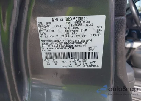 2011 Mercury Mariner Premier z USA, uszkodzony, nr VIN 4M2CN8HG7BKJ05747